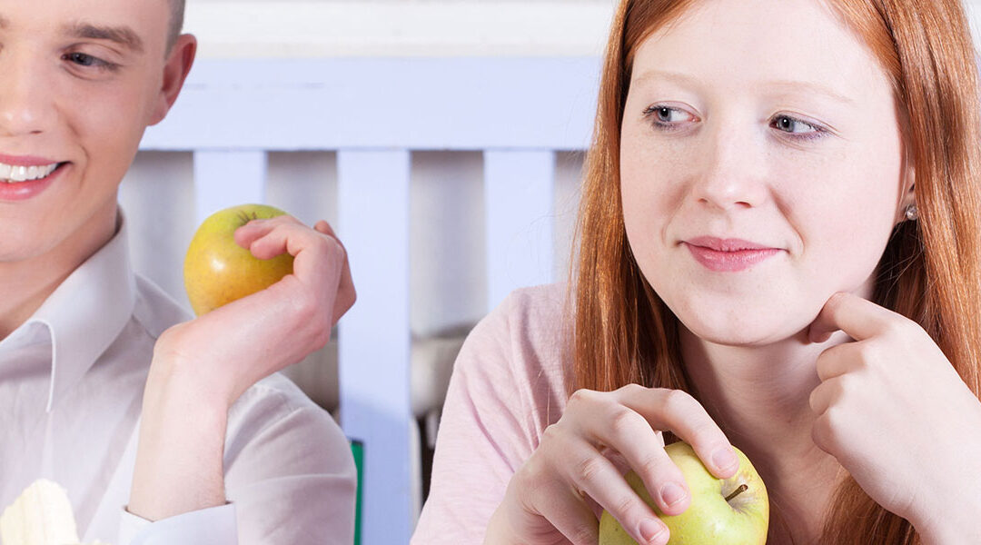 high-school-students-with-apples-header